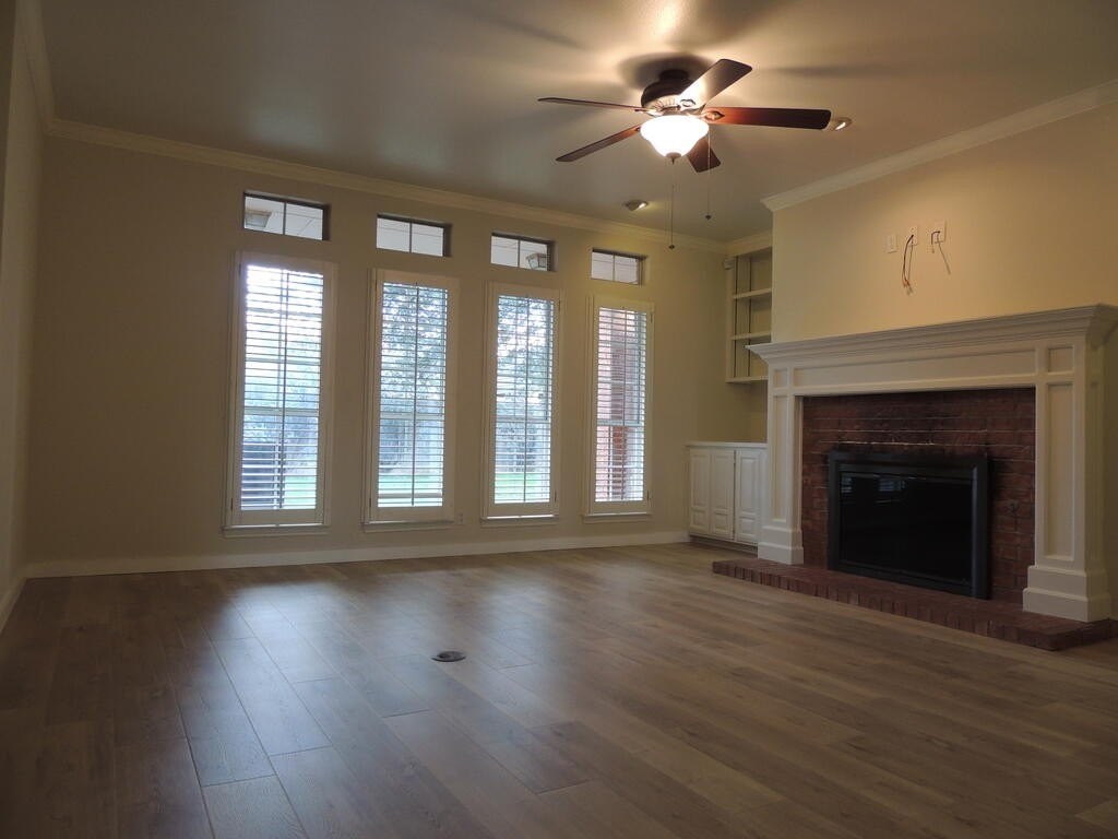 2002 Hereford Blvd - Photo 3 of 42