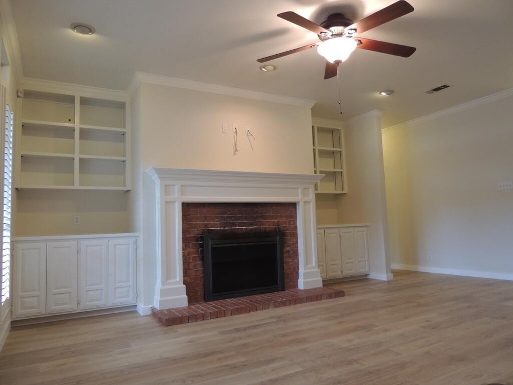 2002 Hereford Blvd - Photo 4 of 42