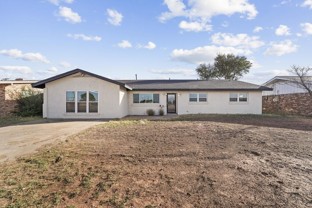 2810 Bonham Ave - Photo 1 of 1