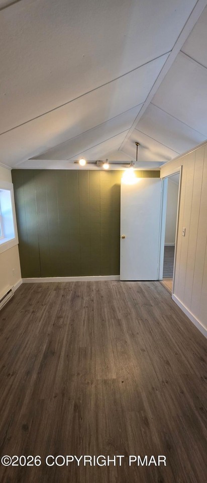 3241 N 5th St - Photo 5 of 9