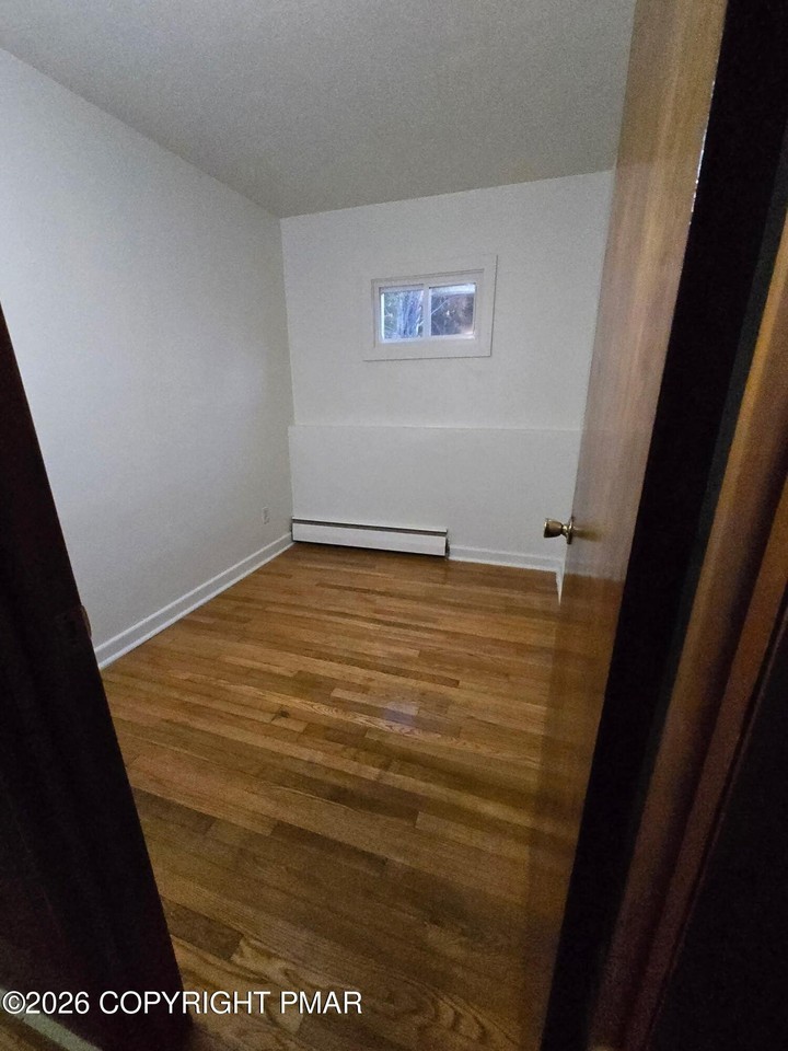 106 3rd St #1 - Photo 6 of 7
