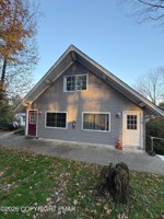 featured image of 108 3rd St #34