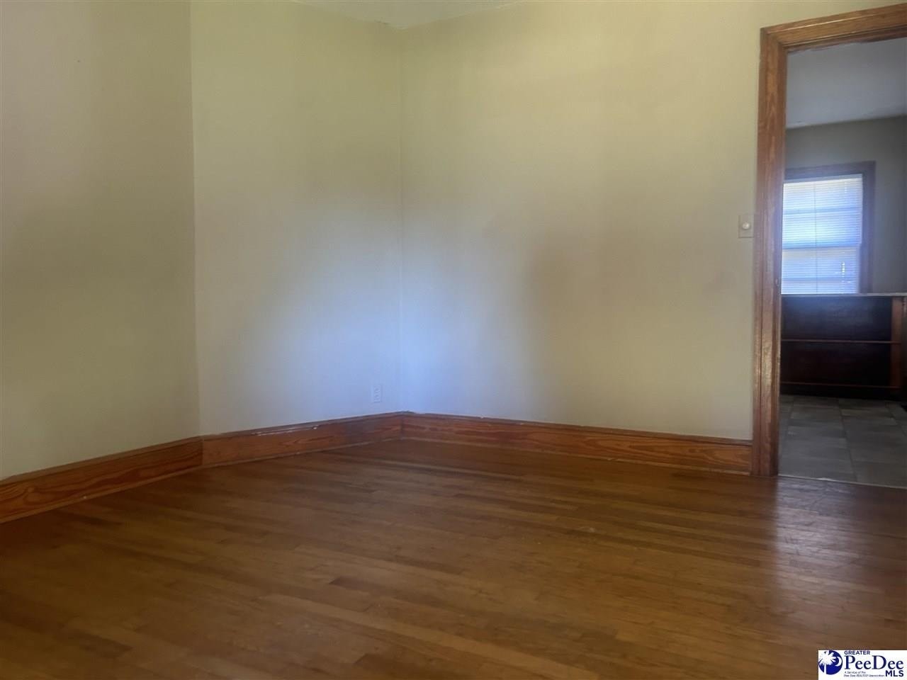 1201 Edgewood Ave - Photo 5 of 16