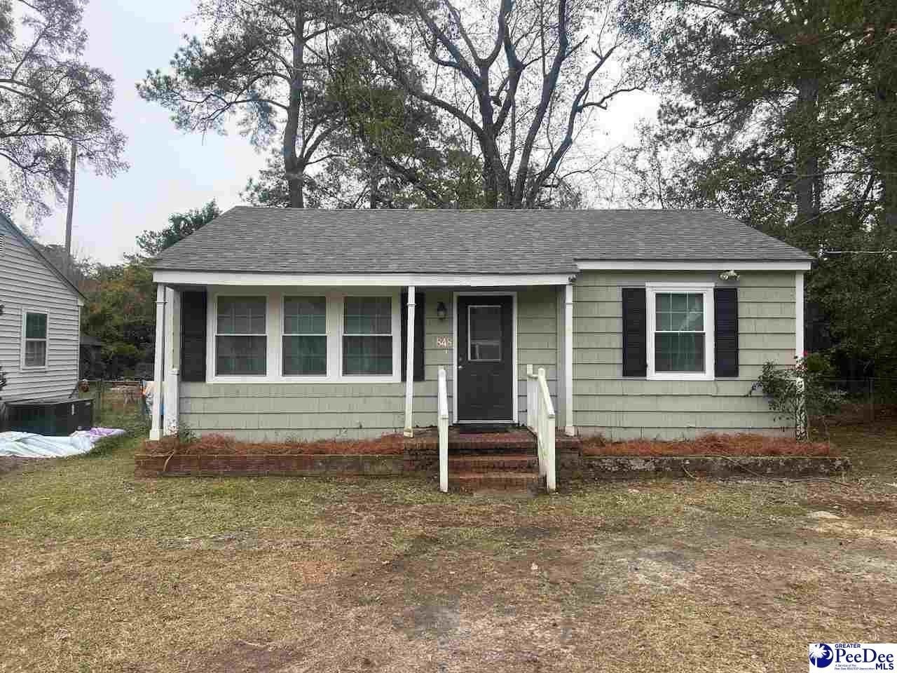 848 Lynwood Dr - Photo 2 of 13
