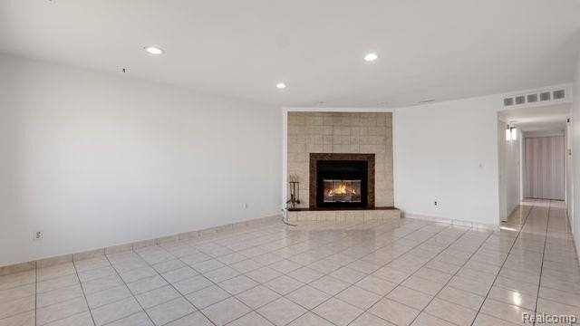 30575 Groveland St - Photo 2 of 24