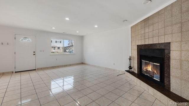 30575 Groveland St - Photo 4 of 24