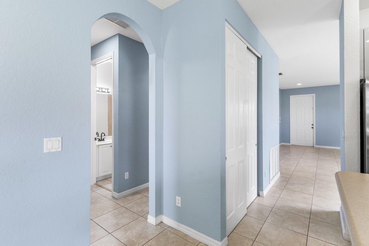 9907 E Verona Cir - Photo 7 of 31