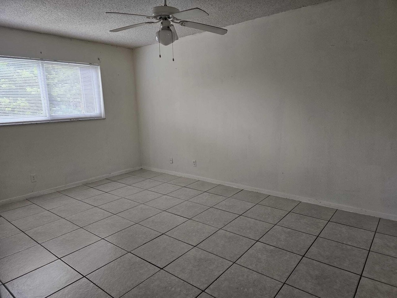 500 Bonnie Blvd #166 - Photo 5 of 13