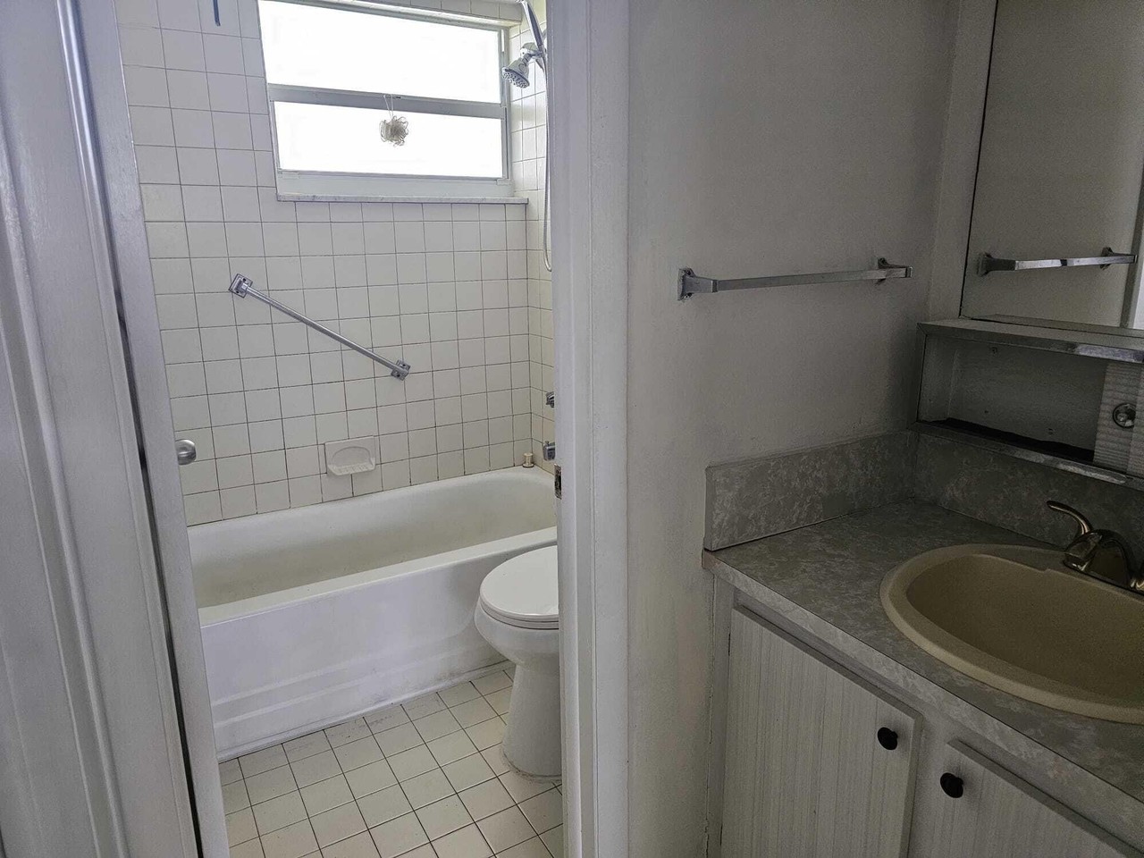 500 Bonnie Blvd #166 - Photo 6 of 13