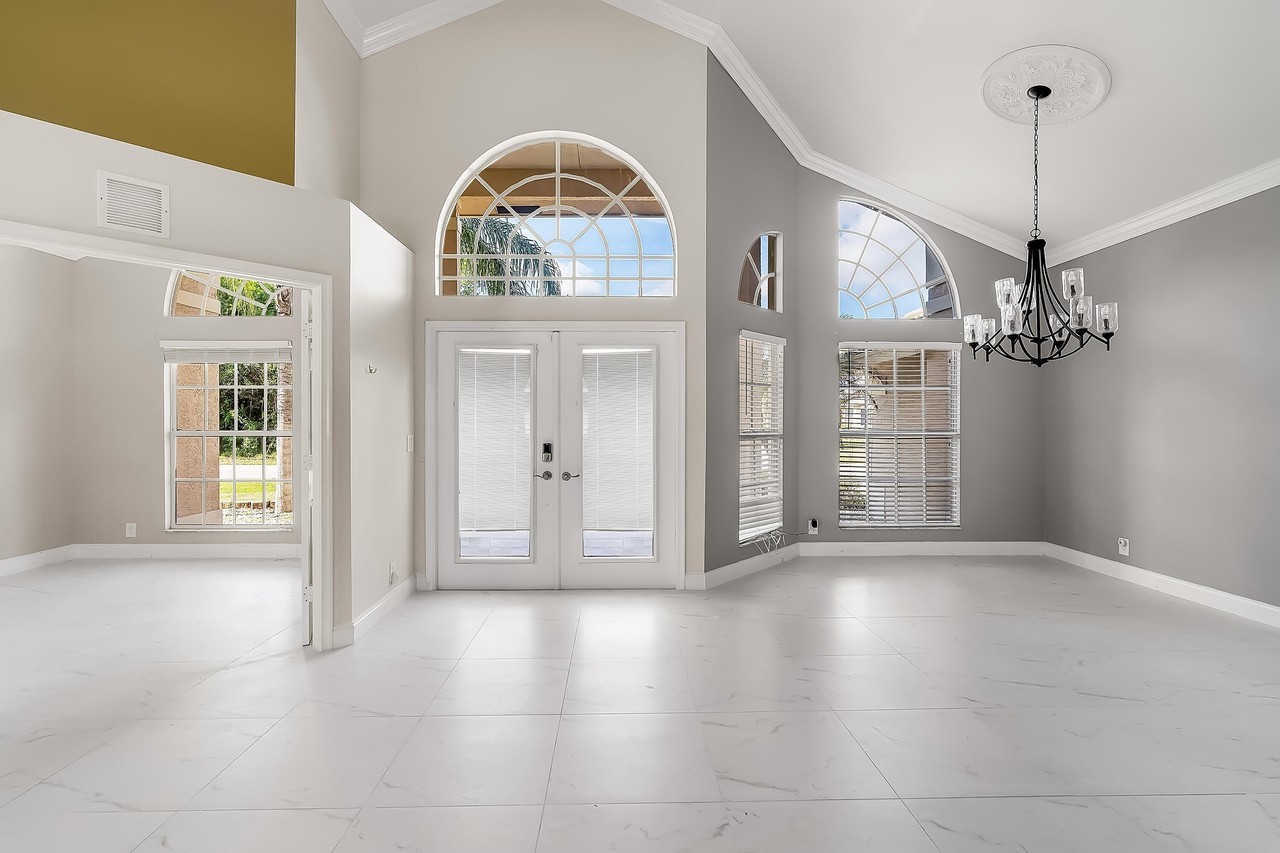 2962 Sw Coastal Ter - Photo 7 of 50