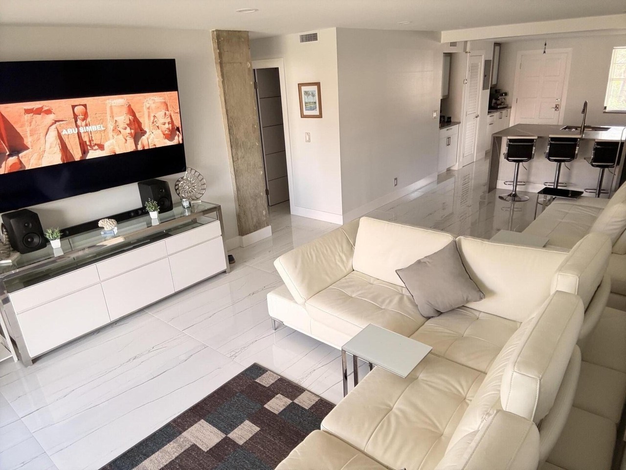 105 Paradise Harbour Blvd #108 - Photo 3 of 24