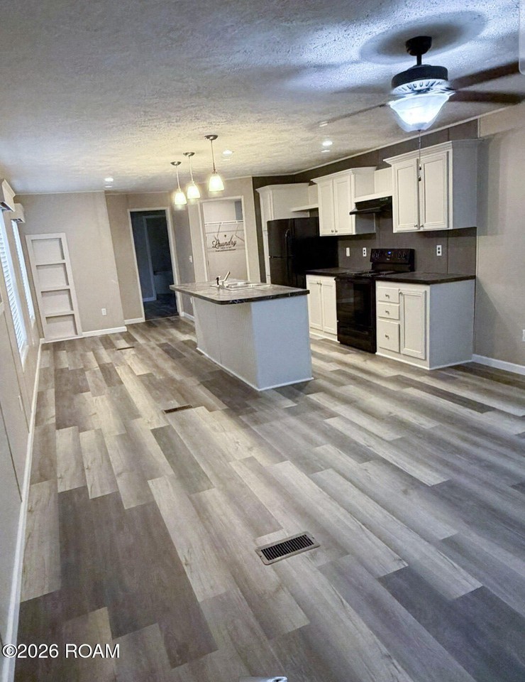18523 Gainey Ln - Photo 4 of 23