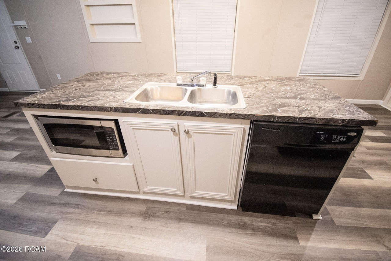 18523 Gainey Ln - Photo 6 of 23