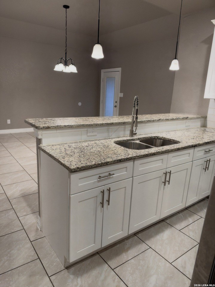 711 Erline Ave - Photo 5 of 21