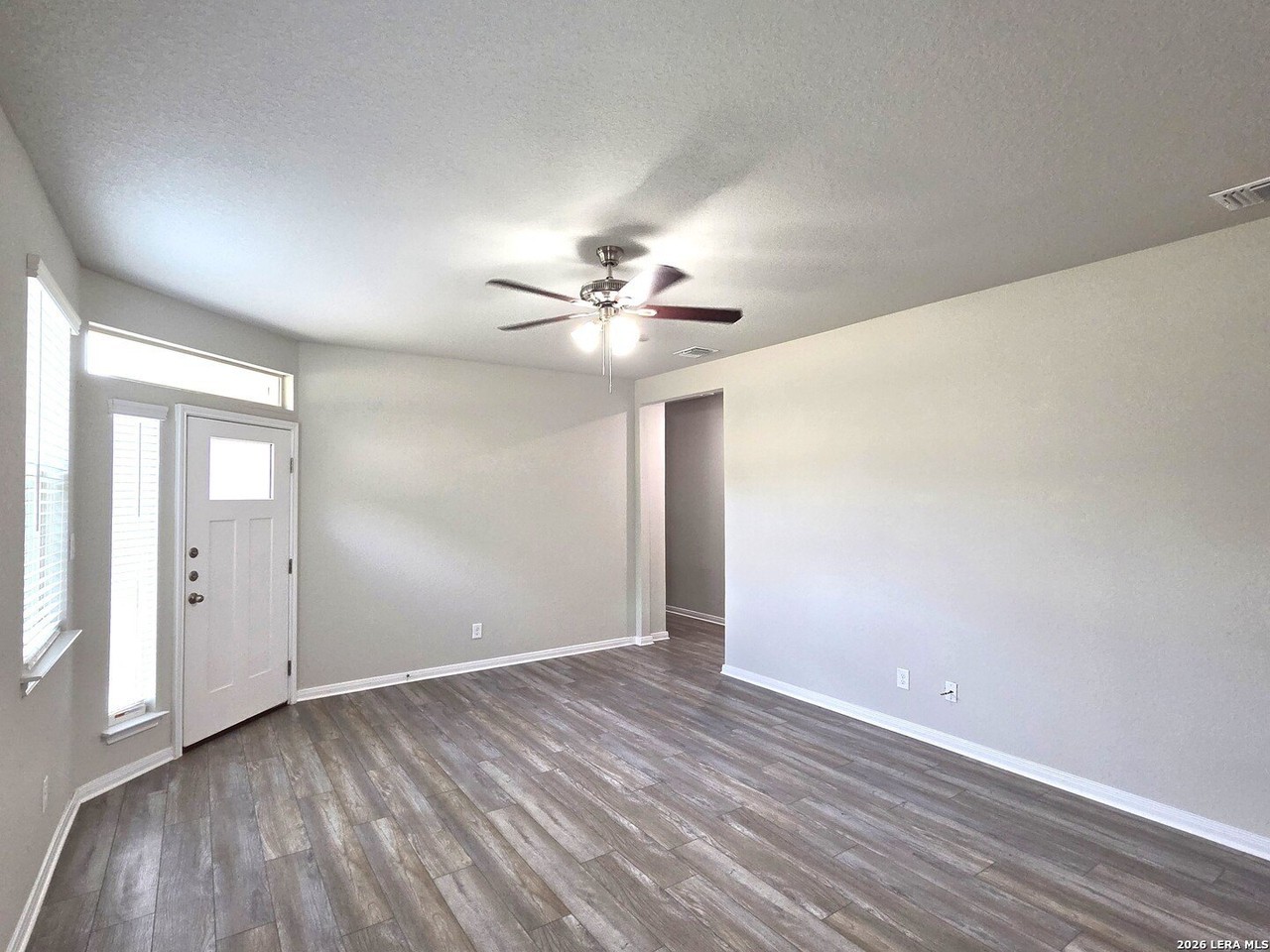 333 Caleb Ct - Photo 7 of 28