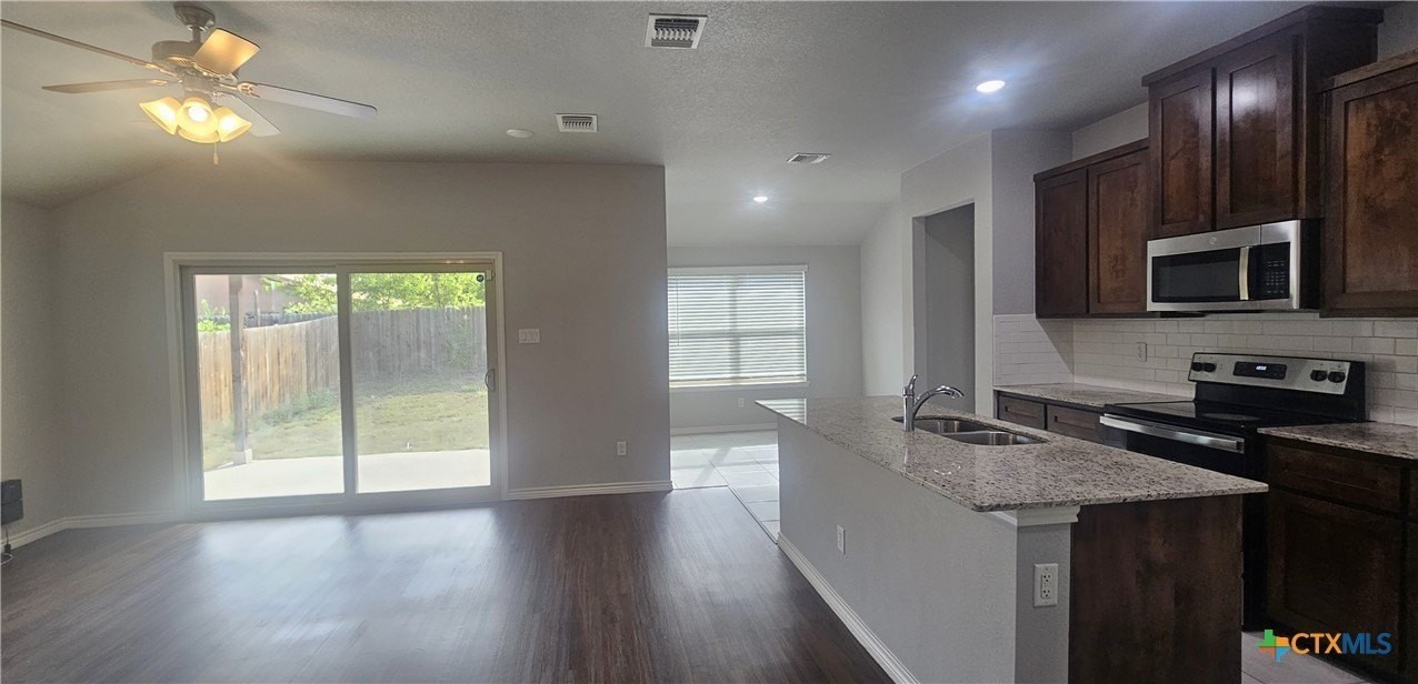 1445 Dryden Ave - Photo 2 of 40