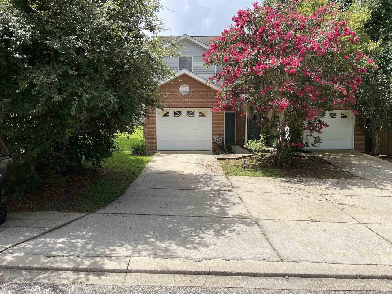2160 Delta Blvd - Photo 2 of 5