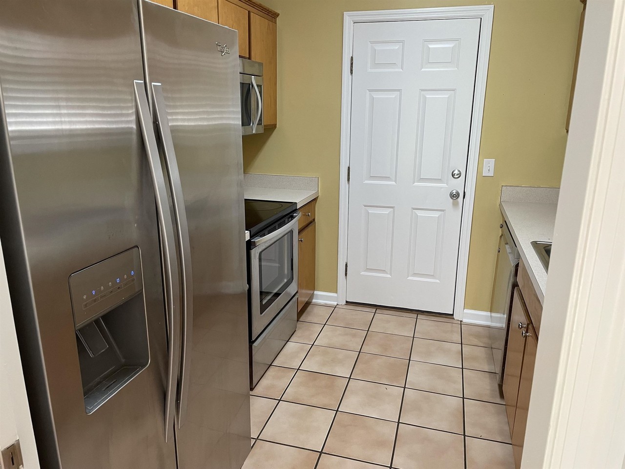 2160 Delta Blvd - Photo 4 of 5