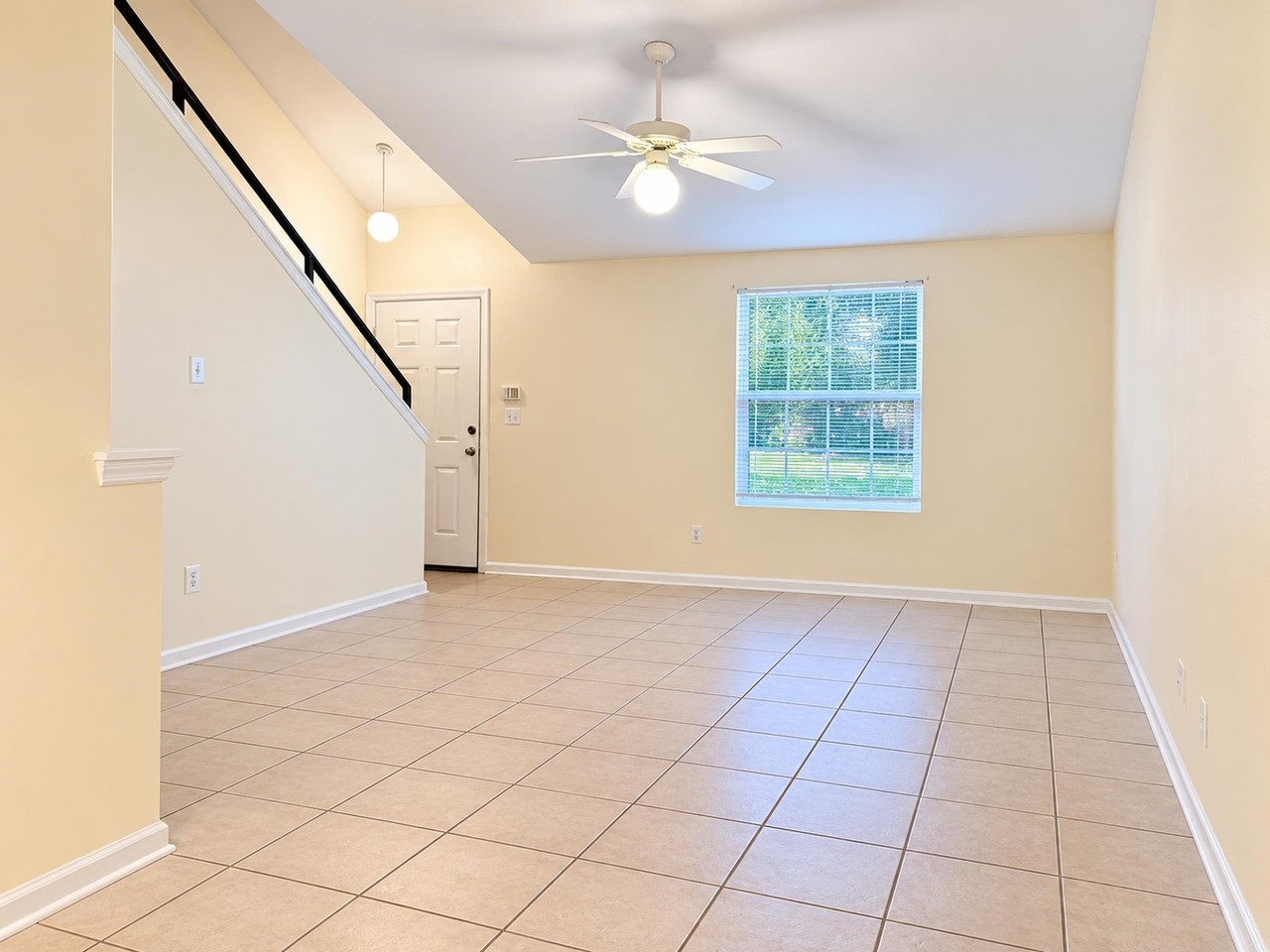 1351 Castelnau Ct #C - Photo 3 of 12