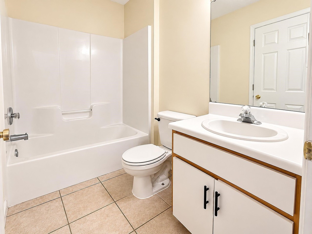 1351 Castelnau Ct #C - Photo 7 of 12
