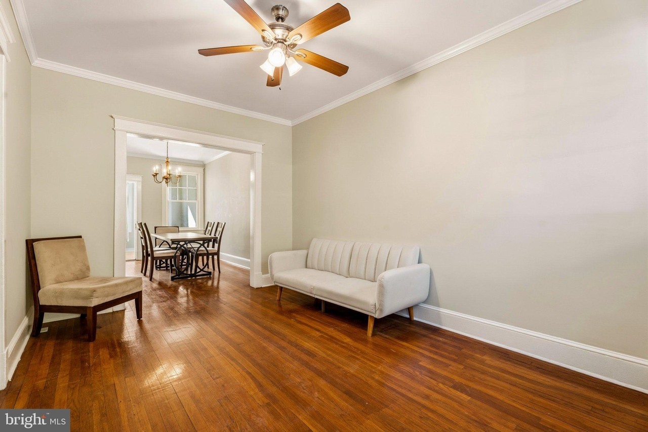 321 Bryant St Ne - Photo 7 of 36