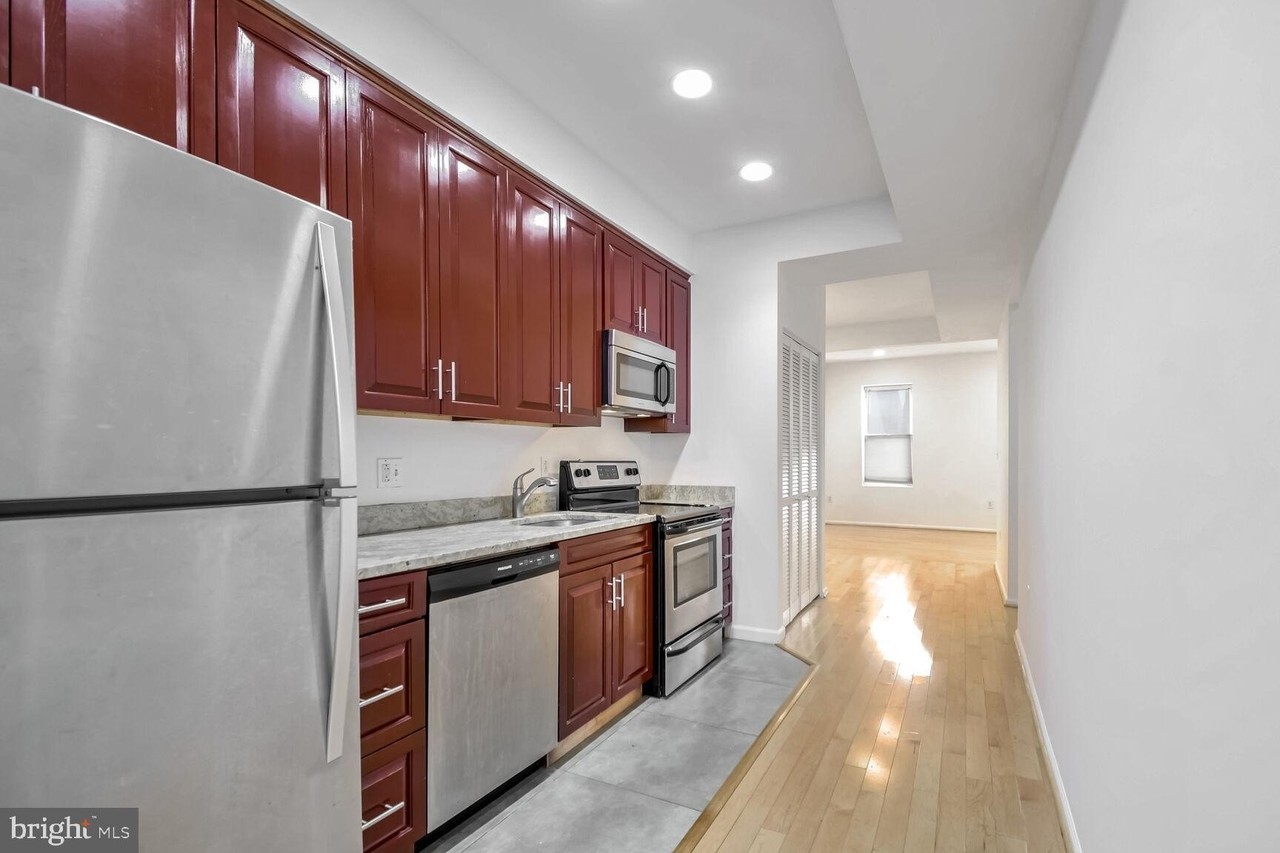 424 Q St Nw #D - Photo 5 of 13