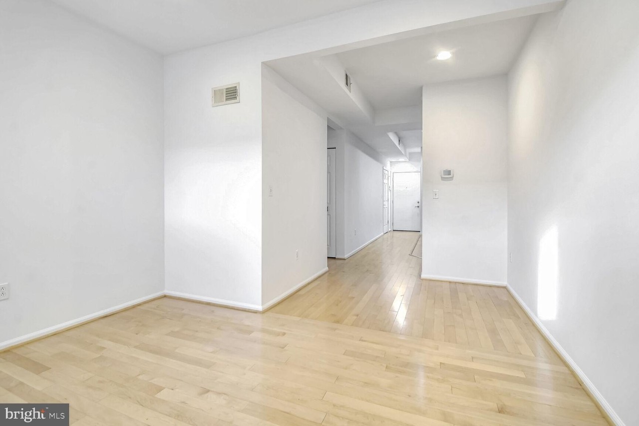 424 Q St Nw #D - Photo 6 of 13