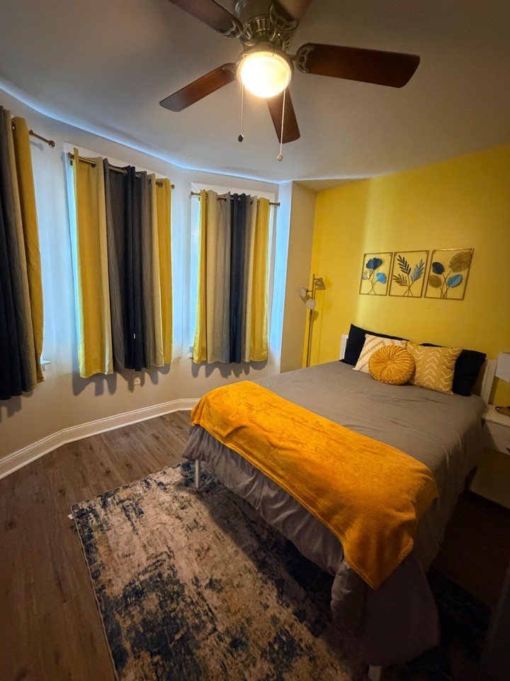 Poplar Grove St - Photo 4 of 15