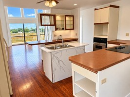 featured image of Lakeview Ave