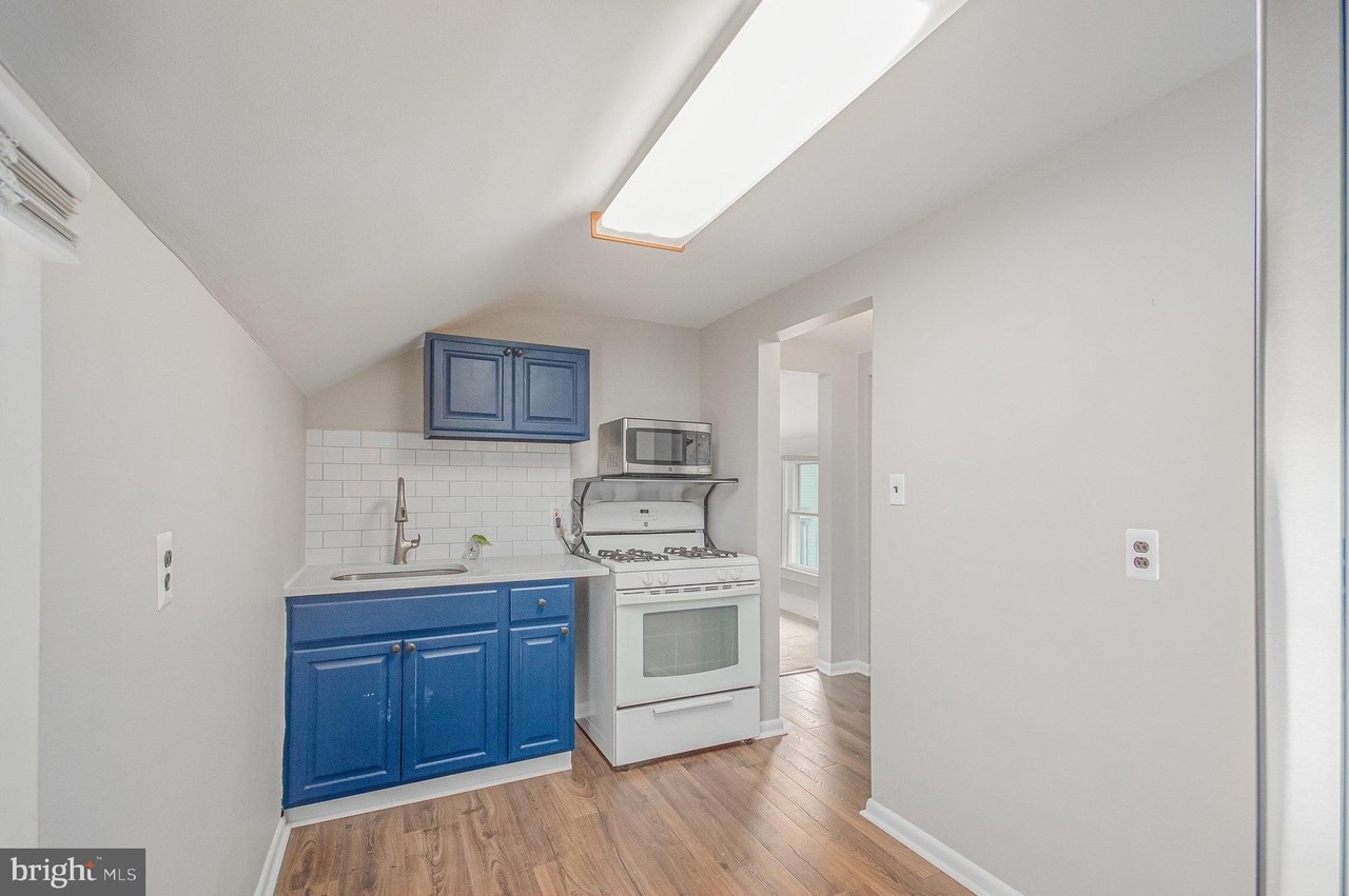 126 Prince George St #3 - Photo 6 of 19
