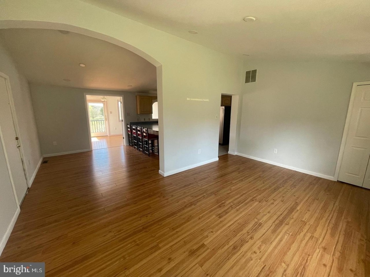 13597 Highland Rd - Photo 2 of 13