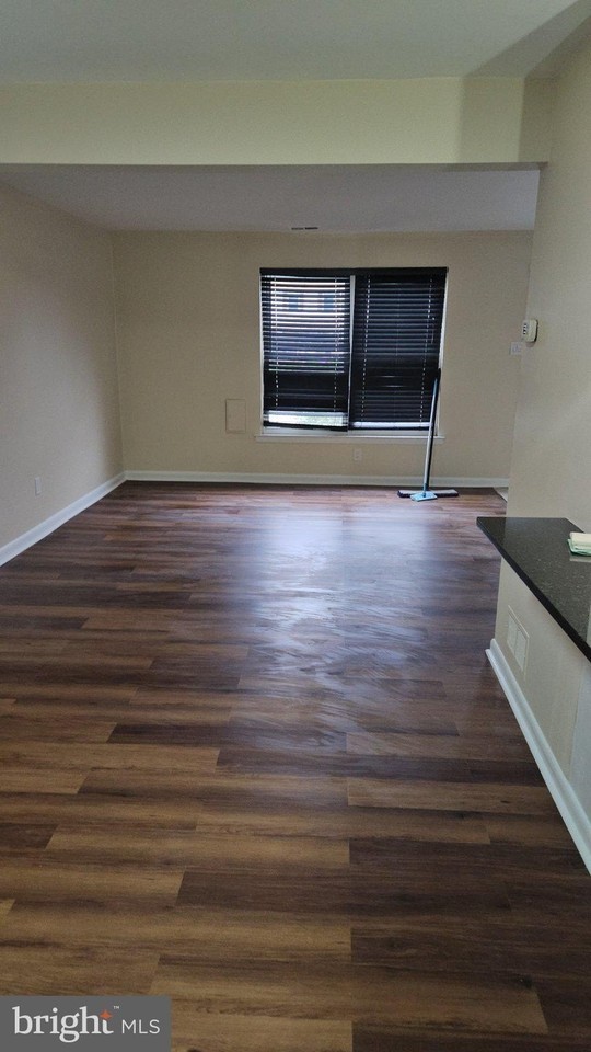 6341 Congress Ct - Photo 2 of 12