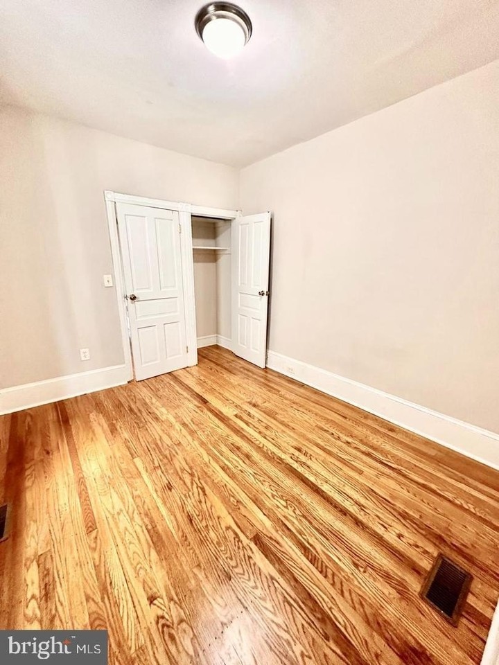 2605 Roberts Ave #1 - Photo 6 of 7