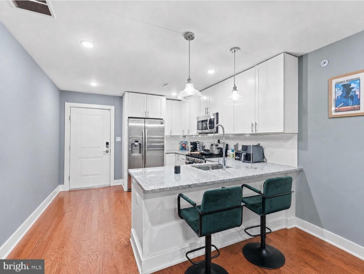 1950 N 6th St #3 - Photo 4 of 19