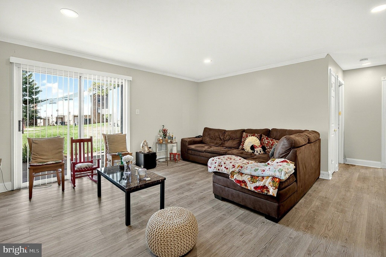 14475 Cool Oak Ln - Photo 4 of 5