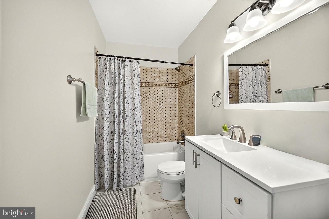 14475 Cool Oak Ln - Photo 5 of 5
