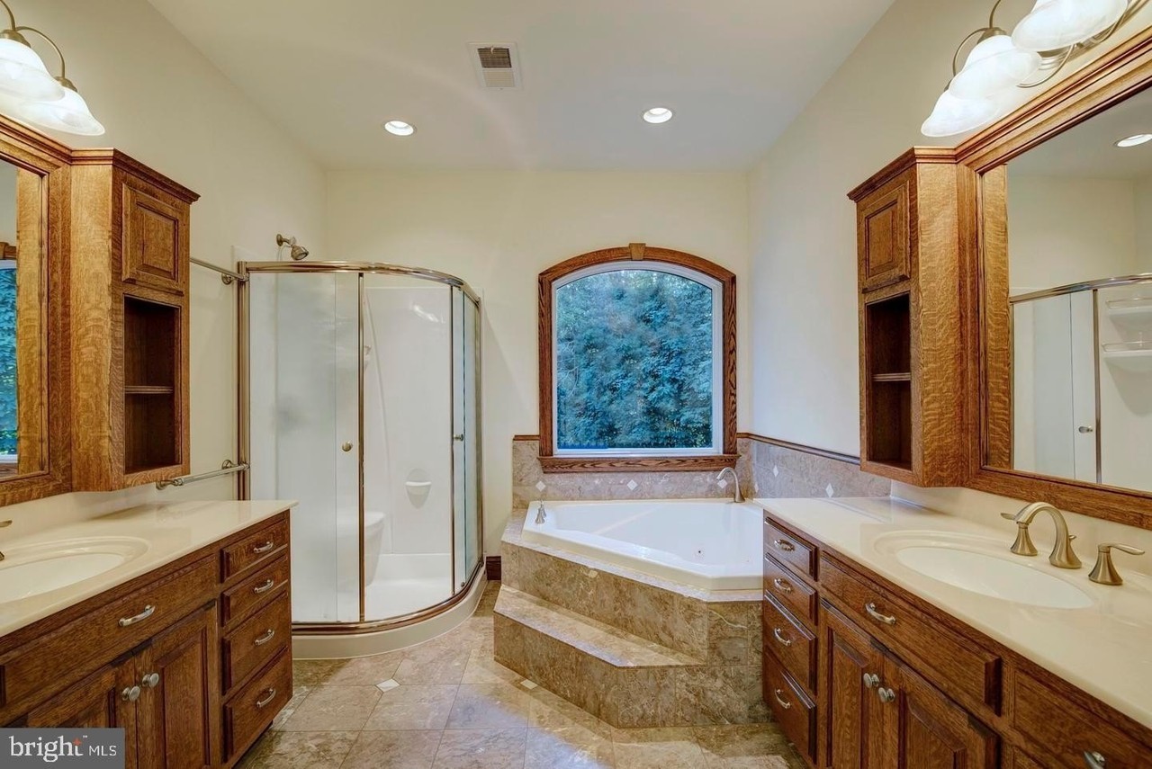 43224 Evans Pond Rd - Photo 5 of 32