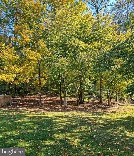 9423 Katelyn Ct - Photo 3 of 5