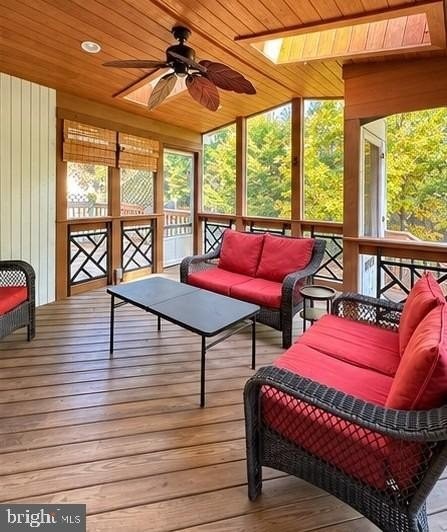 9423 Katelyn Ct - Photo 4 of 5