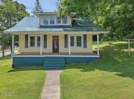 featured image of 102 Village Dr