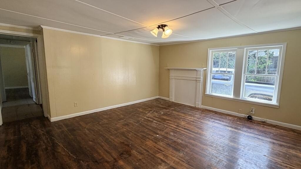 523 E Rogers St - Photo 2 of 15