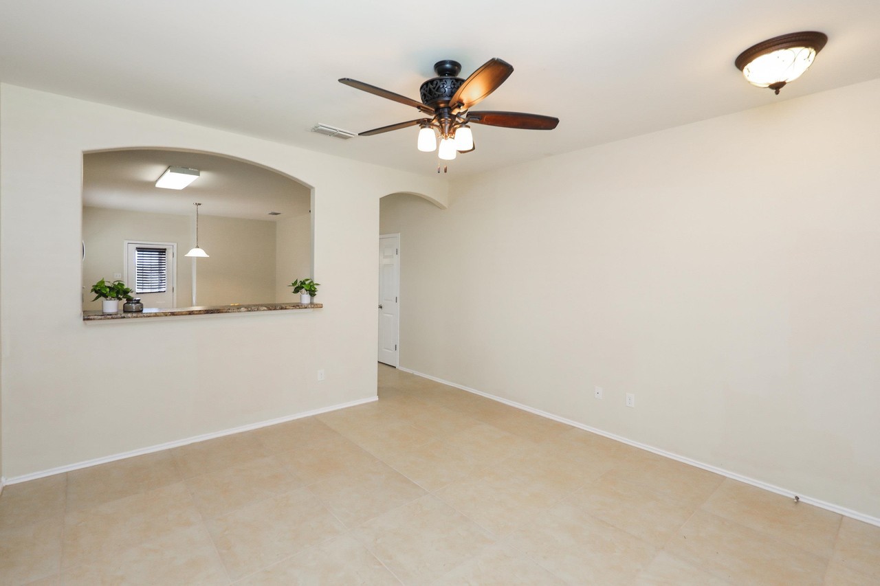 11124 Capistran Loop - Photo 7 of 30
