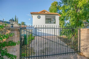 featured image of 11444 Odessa Ave