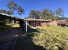 featured image of 3416 Sweetbrier Rd