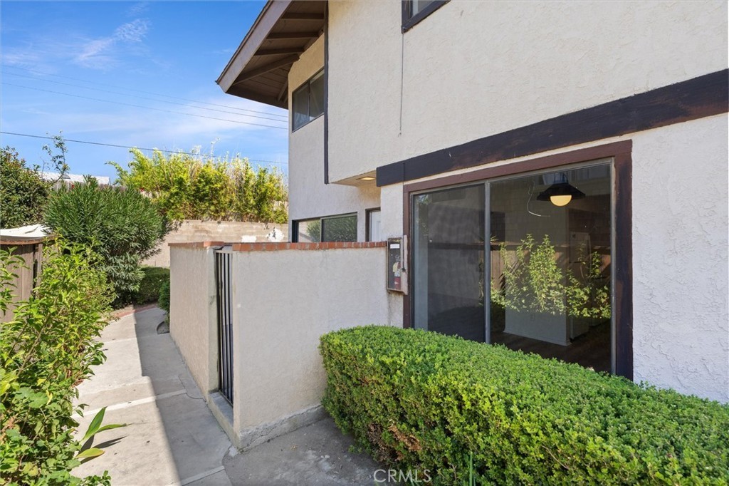 24525 Bendricon Ln ##C - Photo 2 of 24