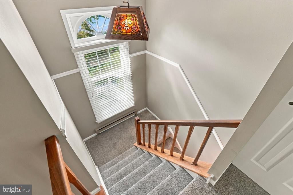 663B Rose Hollow Dr - Photo 3 of 25