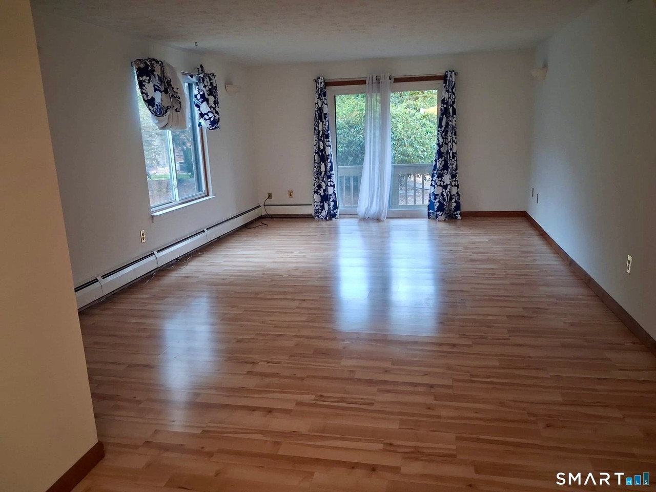 26 Amato Dr - Photo 6 of 15