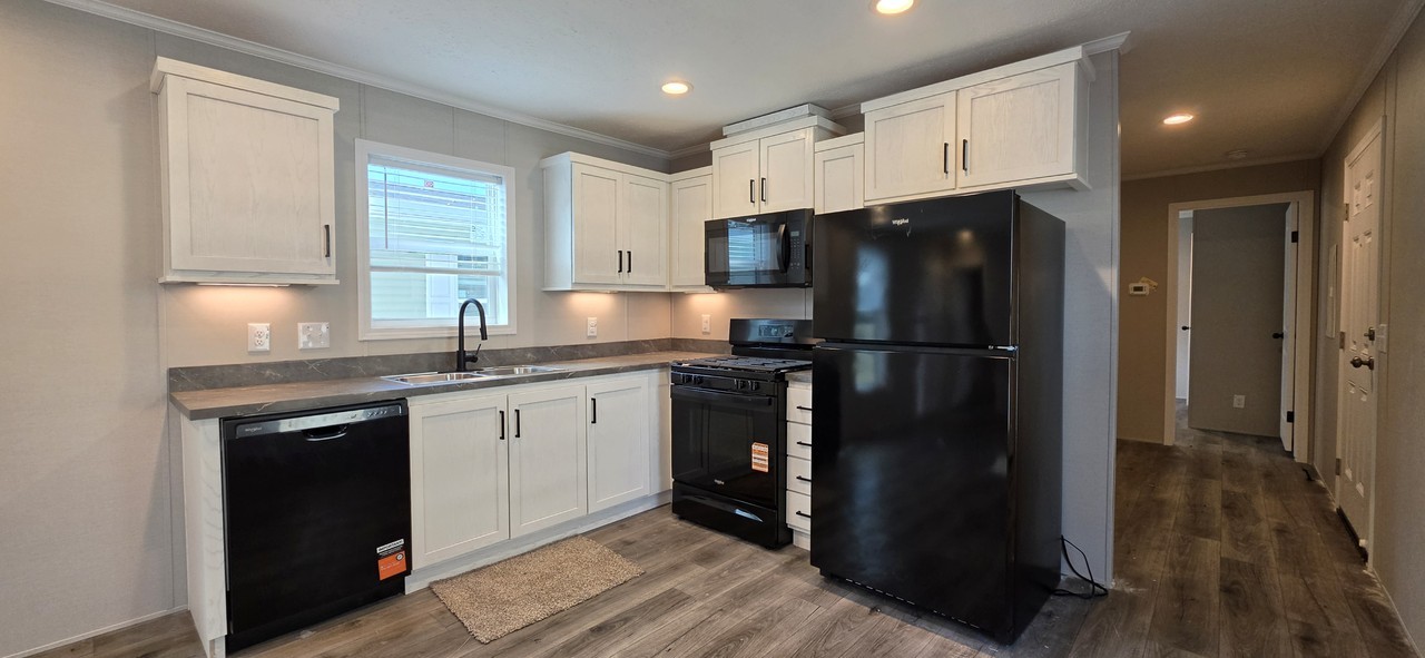 6610 Lear Nagle Rd #10 - Photo 7 of 17