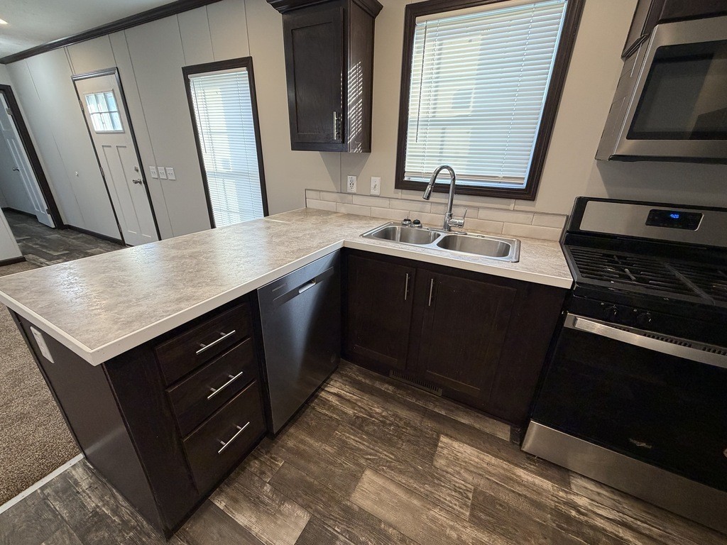 15848 Marentette Dr #334 - Photo 7 of 14