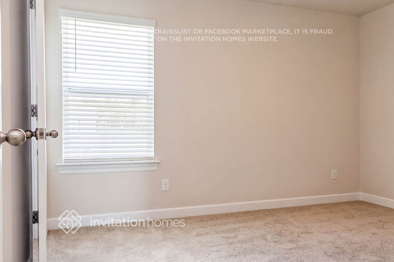 3420 Quintana Dr - Photo 7 of 19